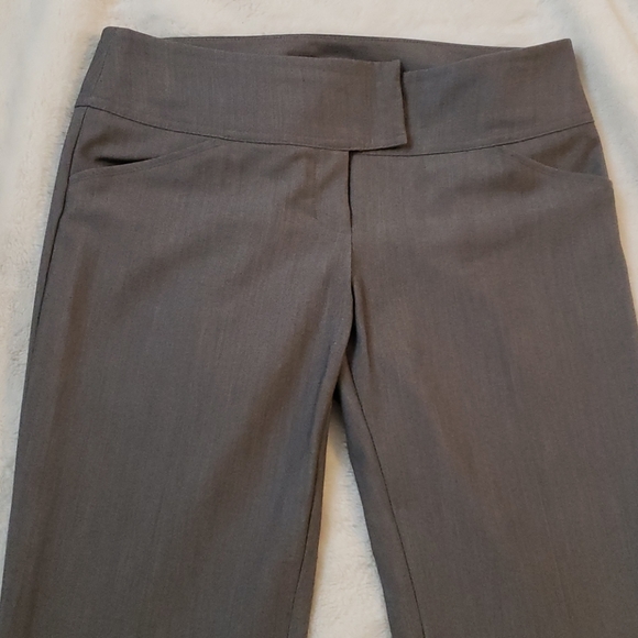 Dress pants - Picture 1 of 4
